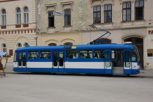 869495 (a): :2048x1368